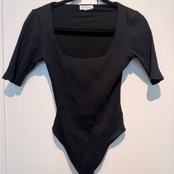 Good American Classic Black Square neck ribbed sculpting bodysuit - Picture 2 of 3